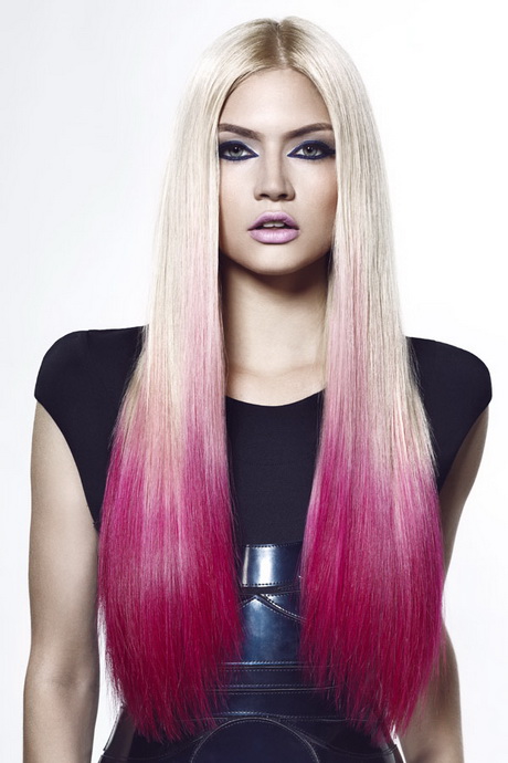 Blond pinke haare