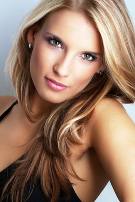 Blonde haare mit braunen strähnchen