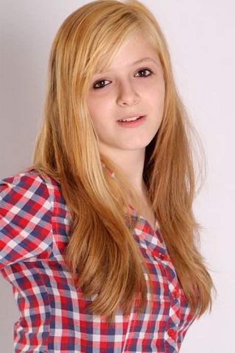 Blonde haare mit schwarzen strähnen  width=