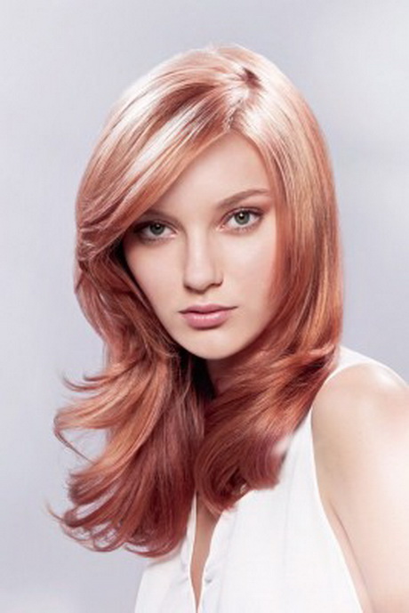 Haare blond rot