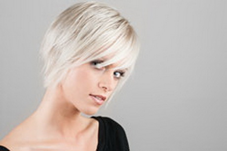 Haarfarbe platinblond