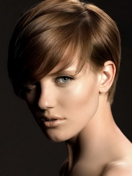 Kurzhaarfrisuren farbe 2015