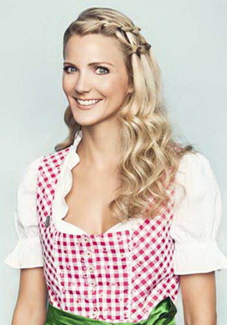 Leichte dirndl frisuren