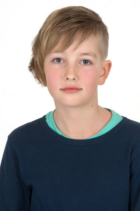Kurze haare mädchen aus