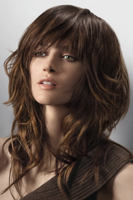 coole frisuren lockige haare