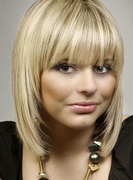 Frisuren Mit Schrägem Pony Und Stufenschnitt Stufenschnitt frisuren mit pony