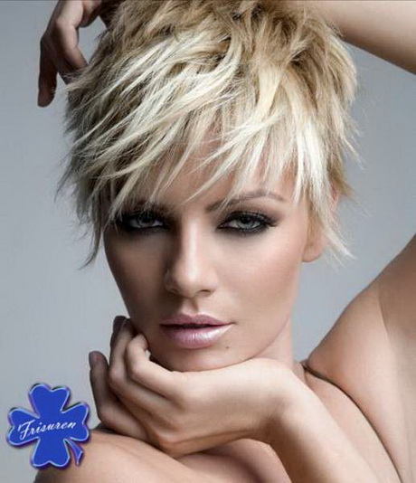 Trendige frisuren damen 2015