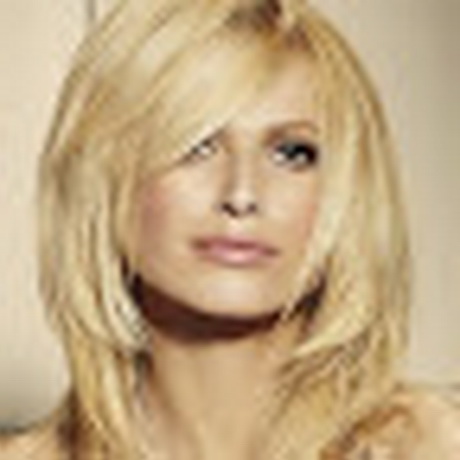 Blonde frisuren halblang