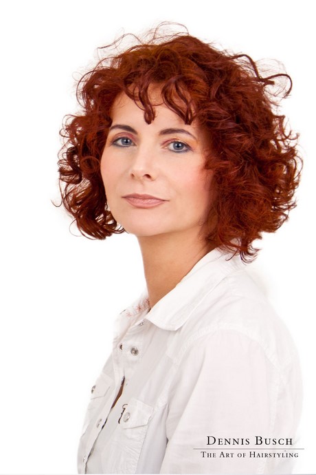 Frisuren mit naturlocken halblang