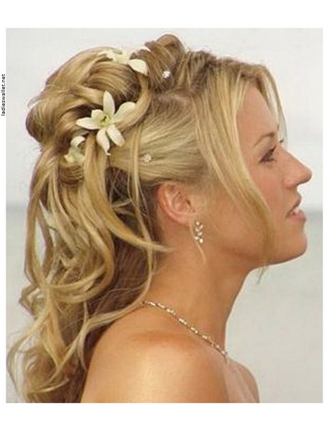 Frisur hochzeit mittellange haare