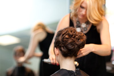 Hochsteckfrisuren kurze dünne haare