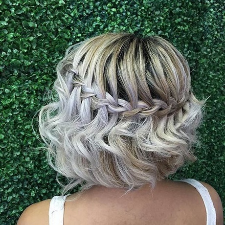 Bob frisuren für hochzeit