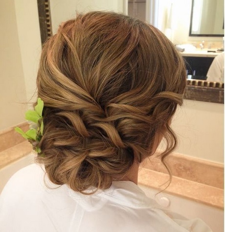 Elegante frisuren hochzeit