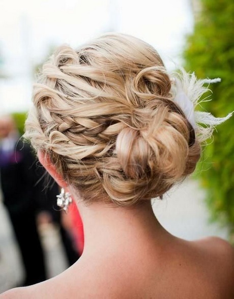 Hochsteckfrisuren bilder hochzeit