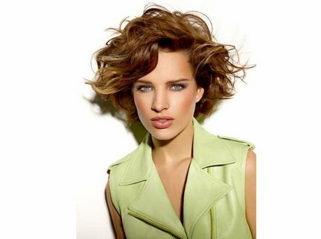 Frisuren halblange haare locken