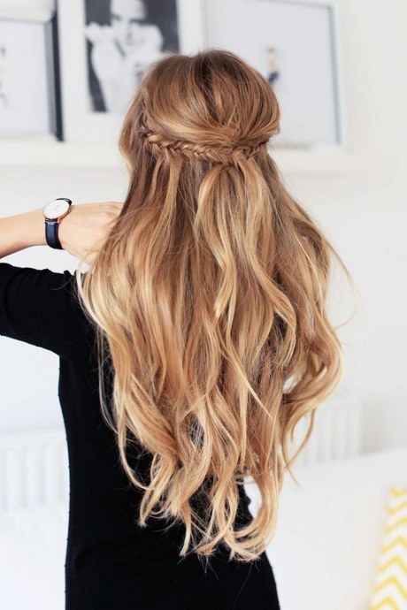 Frisuren elegant lange haare