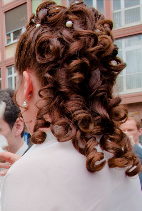 Bilder brautfrisuren