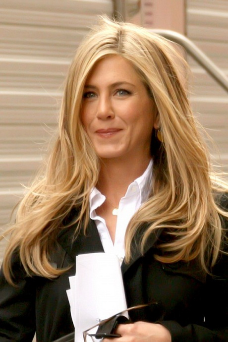 Braunes haar blond färben