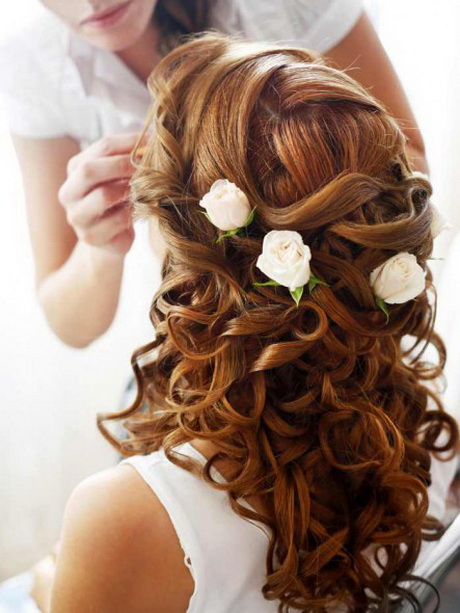 Brautfrisur lange haare locken