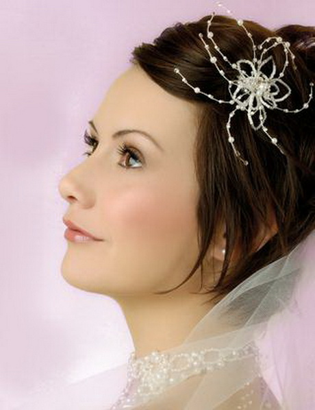 Brautfrisur mit kurzen haaren