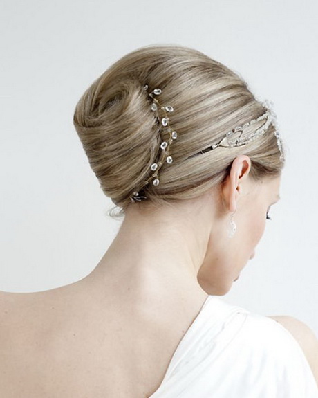 Brautfrisuren mit perlen
