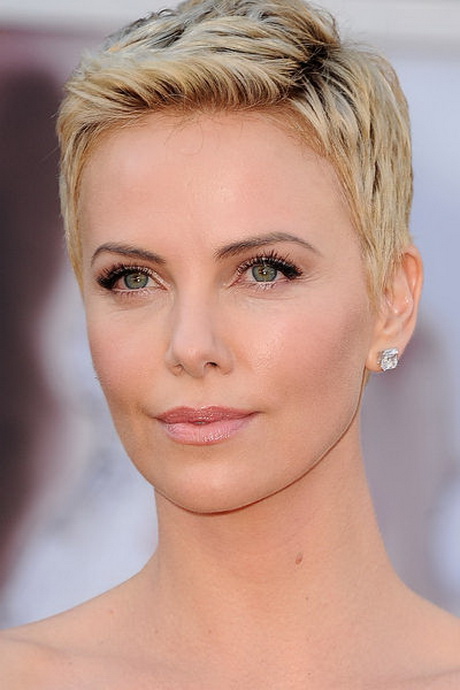 Charlize theron frisuren