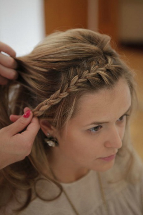 Frisuren flechten mit pony