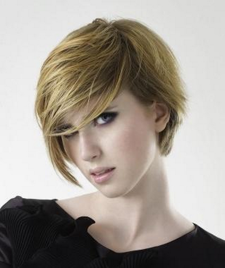 Frisuren kurze haare frauen