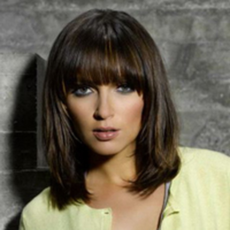 Frisuren mit halblange haaren