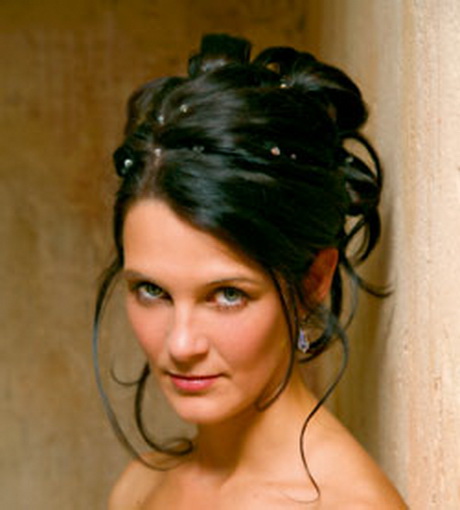 Frisuren zur hochzeit