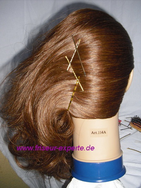 Hochsteckfrisur banane