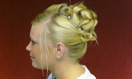 Hochsteckfrisuren friseur