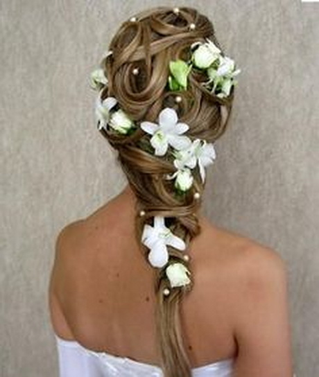 Hochzeitsfrisuren mit blumen