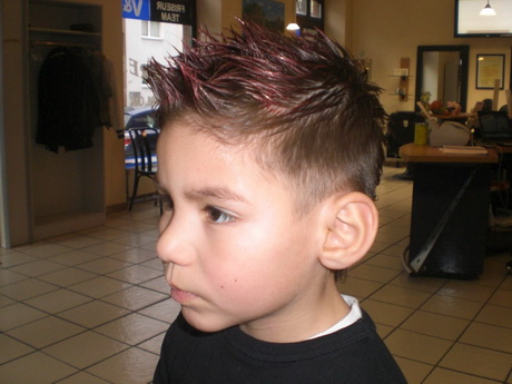 Jungs haarfrisuren