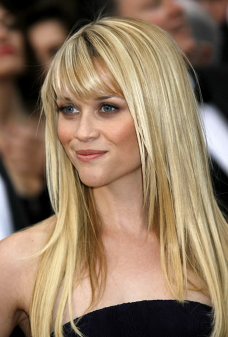 Lange blonde haare stylen