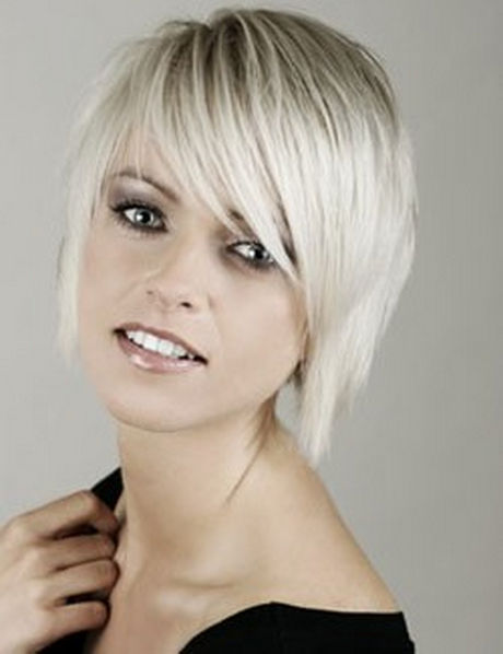 Mittellange haare frisuren mit pony
