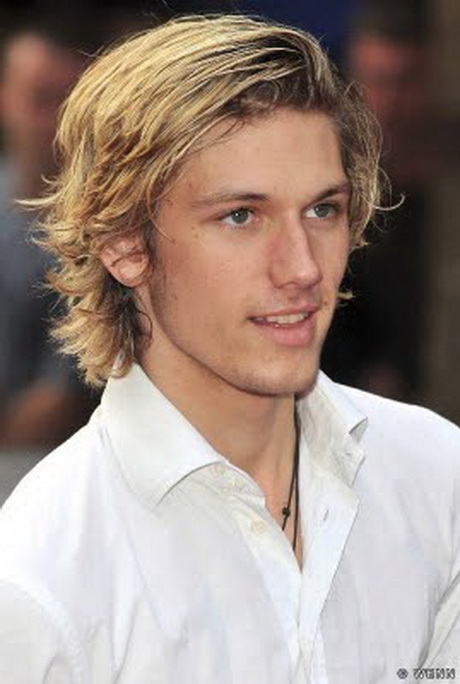 Mittellange haare mann