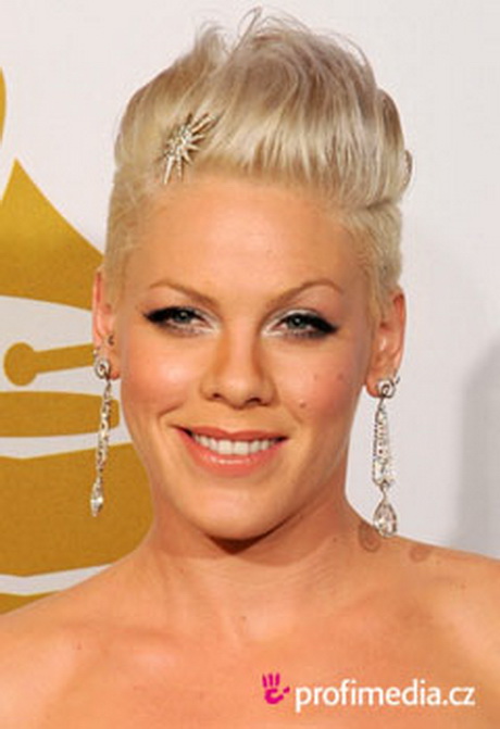 Pink frisuren