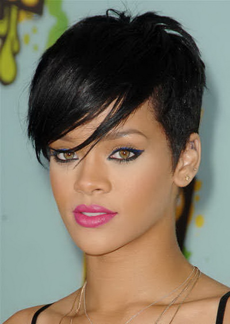 Rihanna kurze haare