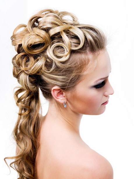 Schöne lange haare frisuren