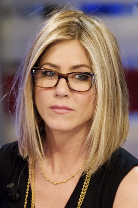 Star frisuren kurz