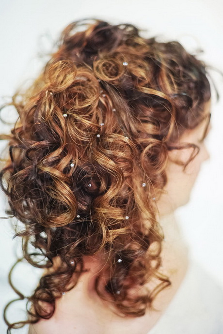 Steckfrisuren mit locken