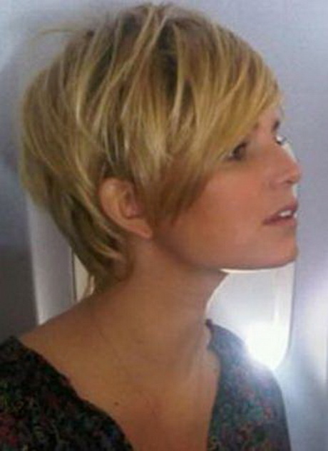 Halblange frisuren blond