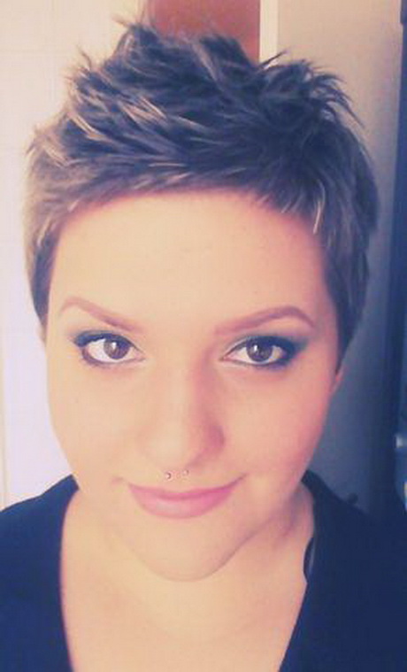 Pixie cut frisur