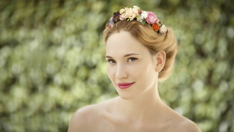 Oktoberfest frisuren kurze haare