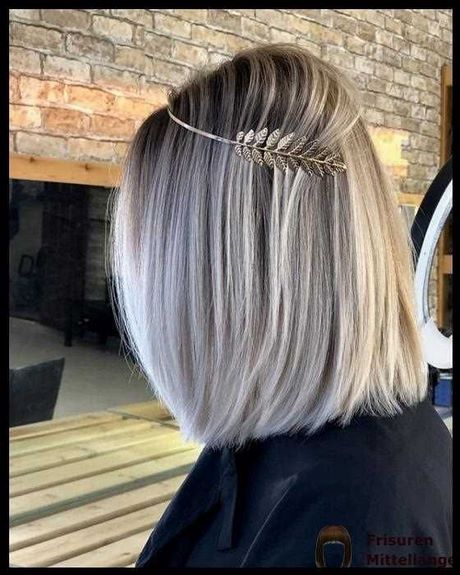 Frisuren 2021 frauen lange haare