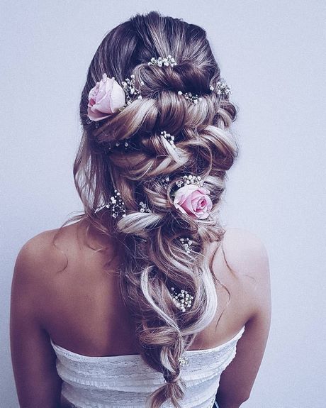 Hochzeit frisuren trends 2021