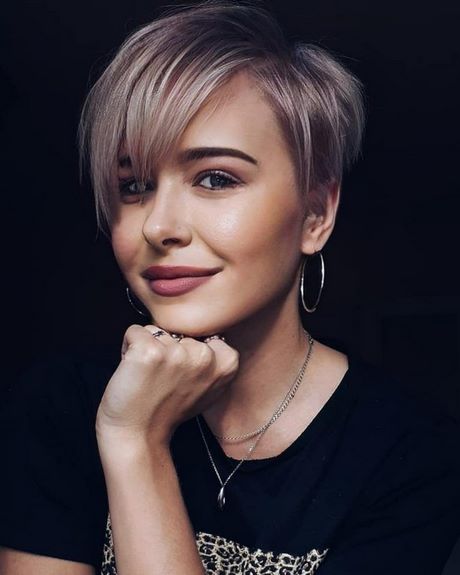 Neue kurzhaarfrisuren damen 2021