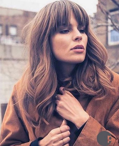 Pony frisuren lange haare 2021
