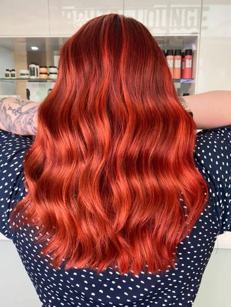 Frisuren trend 2023 frauen mittellang